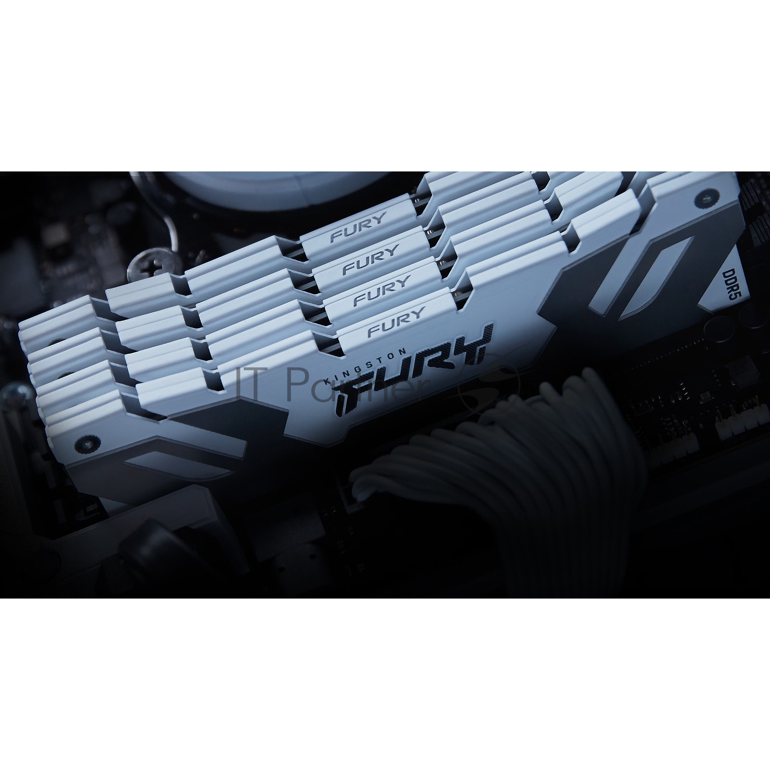 Оперативная память Kingston Fury Renegade, DDR5, 32Gb (1x32Gb), 6400MHz, CL32, DIMM, радиатор, белый